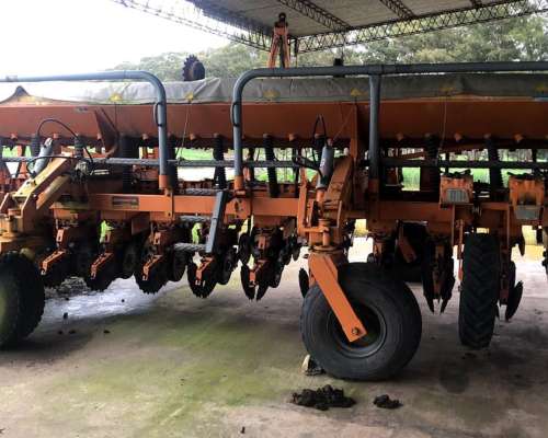 Sembradora TX Mega 13 a 52.5