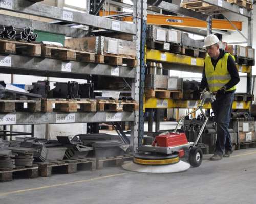 Barredora Radial Westermann WR 870 a Batería
