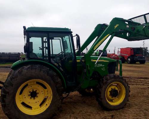 Tractor JD 5425 85 HP Pala Cabina año 2008