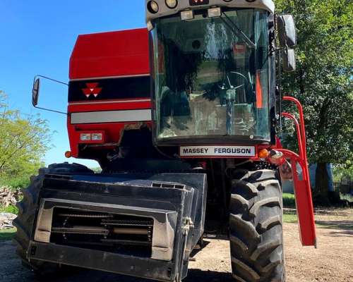 Cosechadora Massey Ferguson 5650 Usada año 2003
