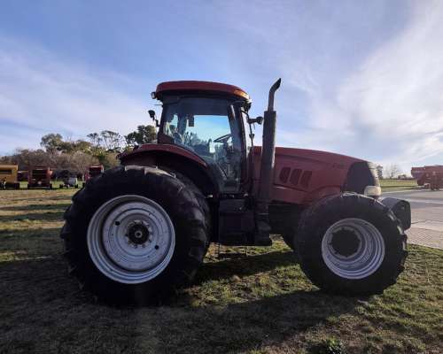 Tractor Case Puma 210 con Tres Puntos