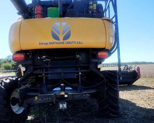 New Holland CR 6.80 con Drapper MC Don