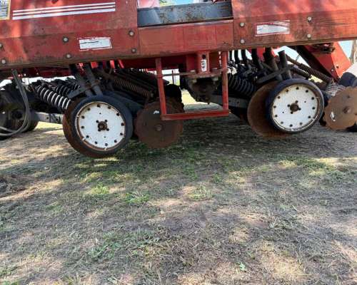 Sembradora Apache 9900 Usada Reparada.