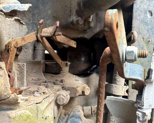 Tractor Deutz 85 con Motor Roto, Motor 2114