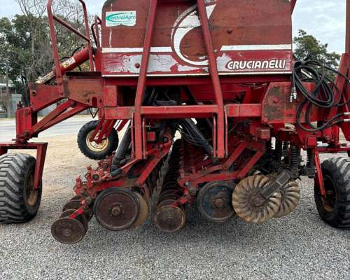 Sembradora Usada Crucianelli Pionera IV 3520 (kit GG)