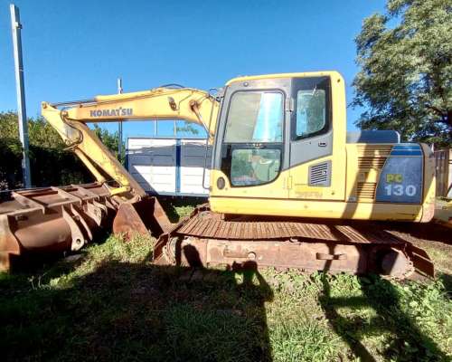 Excavadora Komatsu PC 130