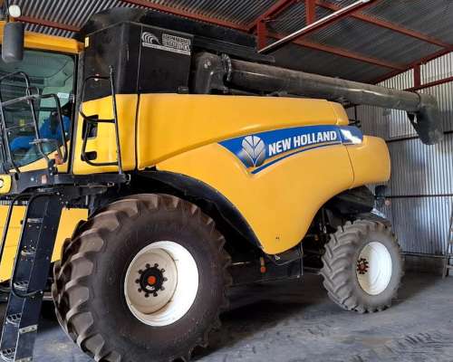 Cosechadora New Holland CR6080 2016, 3400 Hs Motor, CAB 30