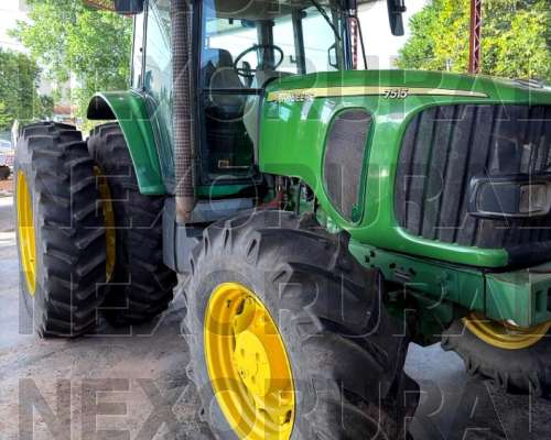 John Deere 7515 año 2006, 150 HP. 13.000 HS, Cabina con AA.
