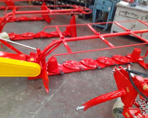 Segadora de Discos Ancho de Corte 2,45 Mts