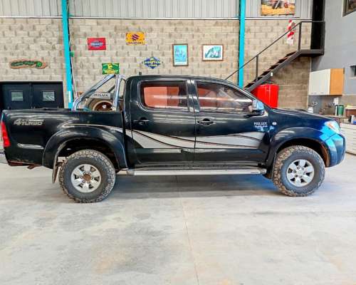 Toyota Hilux 4X4 - Modelo 2008