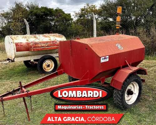 Cisterna Capacidad para 1200 Litros Usada
