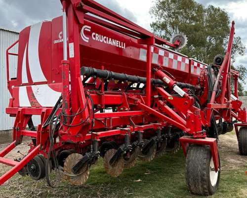 Sembradora Crucianelli Gringa 16 a 52