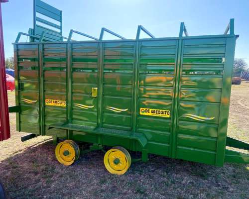 Acoplado de Arequito Jaula para Hacienda
