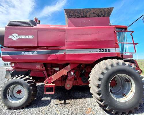 Usado - Case IH 2388 - año 2004 - 2wd - ROD Simple - 30 Pies