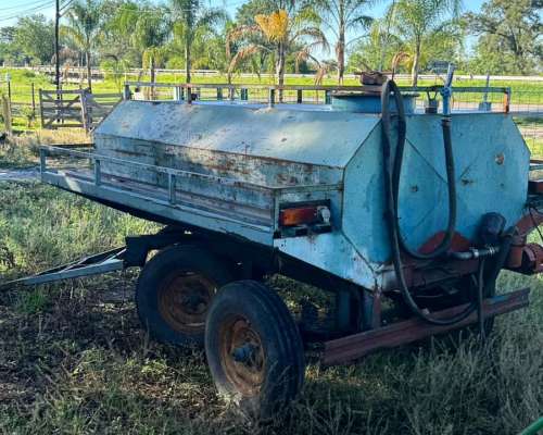 Cisterna 3000l con Bomba