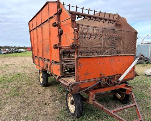 Acoplado Forrajero B 300 Mainero