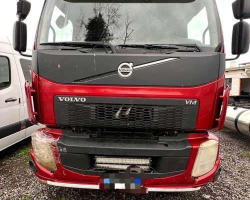 Volvo 330 año 2018