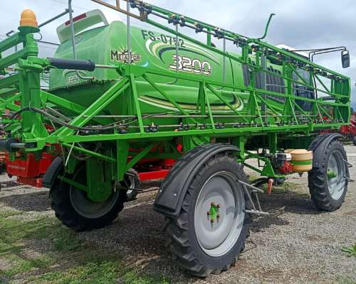 Pulverizadora Marca Metalfor Modelo Multiple 3200