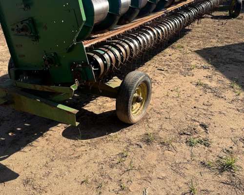 Cosechadora de Mani Leonarth Doble Hilera Autopropulsada