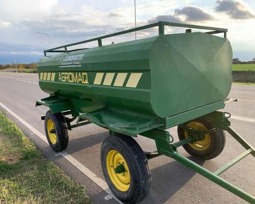 Acoplado Tanque de 3000 Lts. - Cisterna - Agromaq