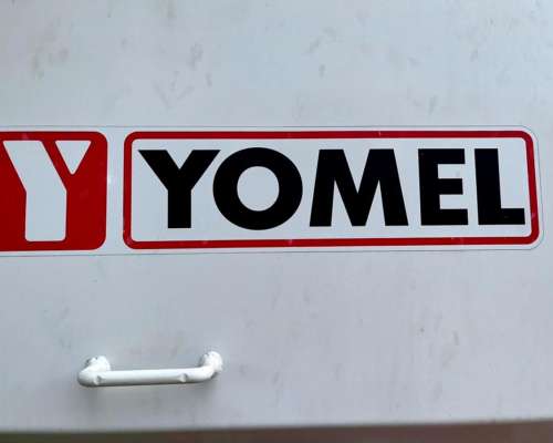 Fertilizadora Yomel 3000 Lts. Seminueva