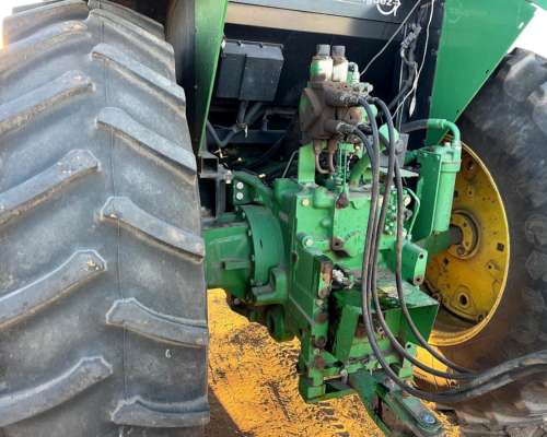 John Dere 7515 año 2006