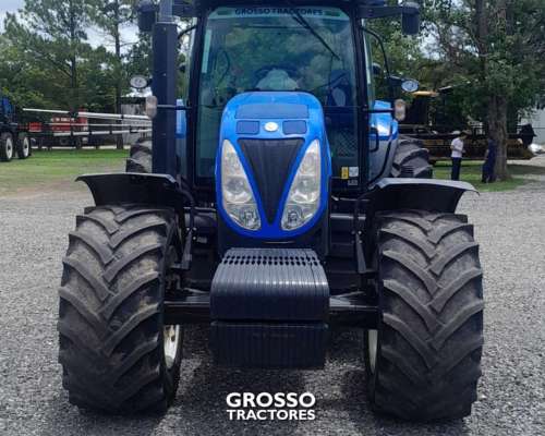 Tractor New Holland T7.205, año 2016