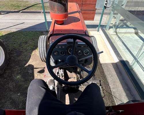 Tractor Massey Ferguson 1615