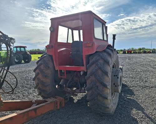 Usado - Massey Ferguson 1095 - 2wd - Rod. Simple - Cabinado