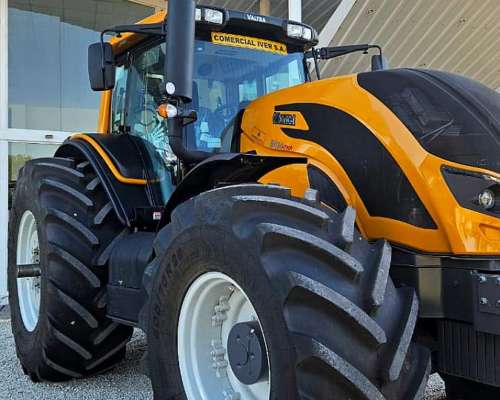 Valtra BH 194 HI Tech Semipowershift con Piloto - Disponible