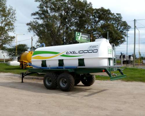 Estercolera 10.000 Litros - Balancin - Plasticos Laspiur SRL