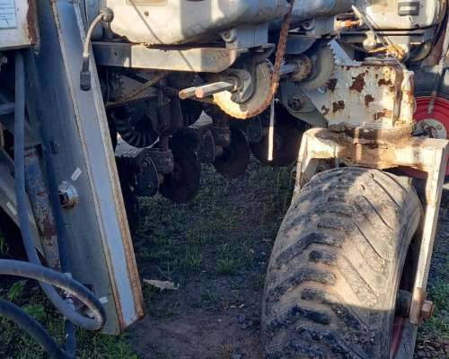 16 a 52 Doble Fertilización Neumática Matermac