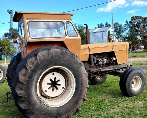 Tractor Fiat 1100 Traccion Simple