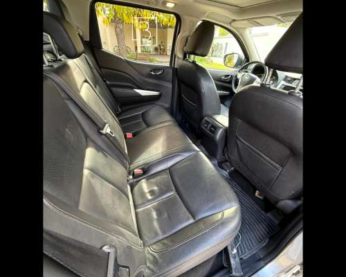 Nissan Frontier CD LE 2.3 D 4X4 AT