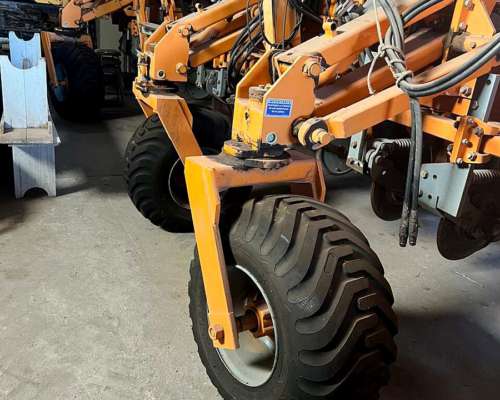 Sembradora Agrometal, TX Mega, 18 a 52, 2008