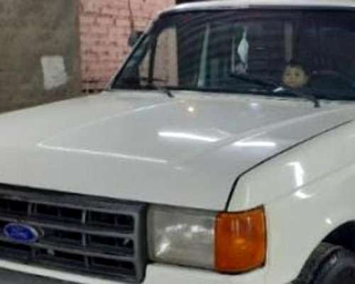 Ford 100 Diésel 00