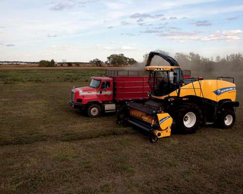 Picadoras de Forraje FR600 - New Holland