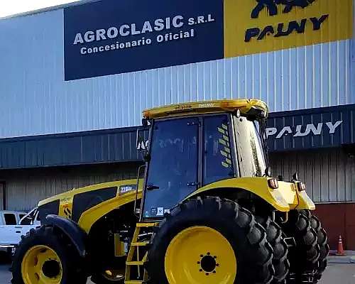Tractor Pauny Brioso 2215