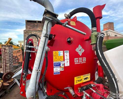 Estercolera de 8000 Litros GEA Gergolet