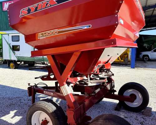 Fertilizadora de Arrastre Syra F 4.000 – Nueva
