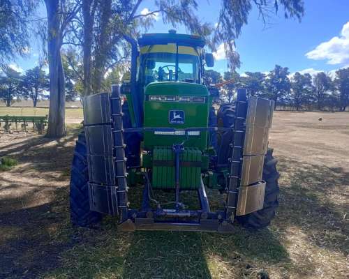 Tractor John Deere 4760