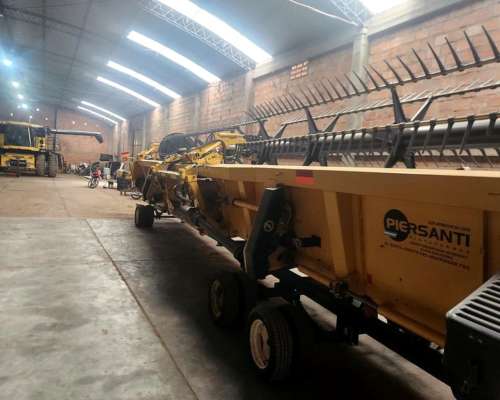 New Holland CR 9060 - 2015