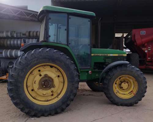Tractor John Deere 6300