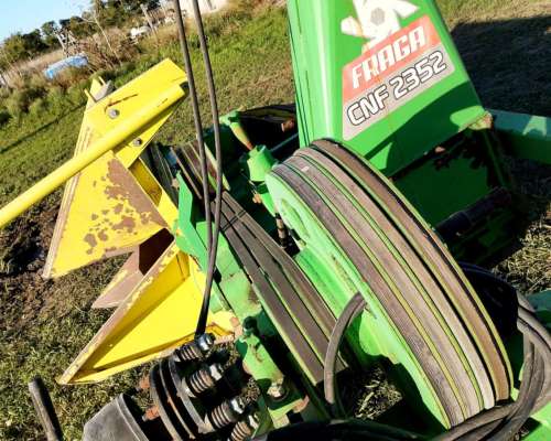 Picadora de Forrajes Fraga CNF 2352