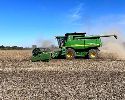 Cosechadora John Deere 9760 STS año 2004 + Drapper 35 Pies