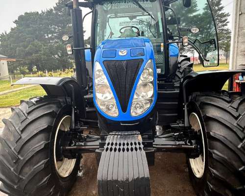Usado - New Holland - T7-205 - 2021 - 4wd - Piloto