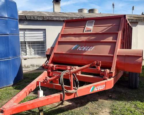 Carro Forrajero Hidraulico Micelli en muy Buen Estado