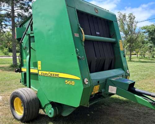Rotoenfardadora John Deere 568