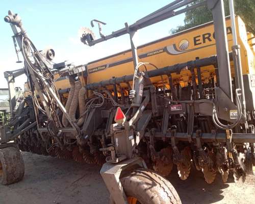 Sembradora Combinada Erca Casi Nueva 37x17,5 CM. Neum. a 35
