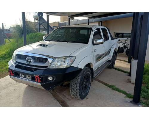 Toyota Hilux SRV 2011